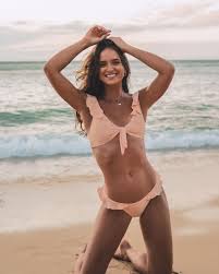 Helen Owen - Free sexy pics, galleries & more at Babepedia