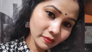 BLOCK 5: OLD RETIRED HOOKER