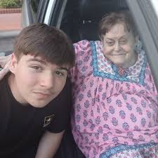 Lacy Oneal's Instagram, Twitter & Facebook