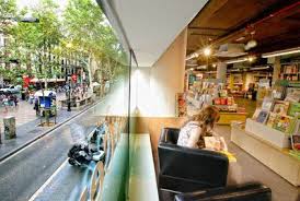 Casa Del Llibre Se Vuelve Ramblera Edicion Impresa El Pais