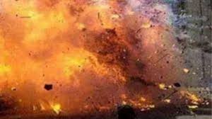 Fire Cracker Factory Explosion: কল্যাণীতে বাজি কারখানায় বিস্ফোরণ, মৃত  অন্তত ৪ - fire cracker factory explosion in nadia kalyani west bengal  several died sbm - Aaj Tak Bangla