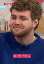 Alex Warren: From Homeless to Music Stardom