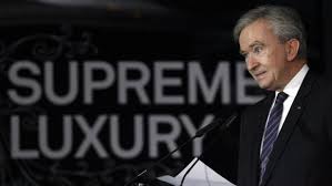 moɛt‿ɛnɛsi lwi vɥitɔ̃), commonly known as lvmh, is a french multinational corporation and conglomerate specializing in luxury goods. Dpzfmaetrvd0fm