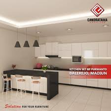Dapur dengan mini bar dengan beberapa kitchen sets kerap menjadi sebuah pilihan utama bagi para ibu rumah tangga. Kitchen Set Model Mini Bar Bapak Purwanto 081217345432