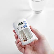 Găsiți medicamente căutând fie după denumirea acestora, fie după indicațiile lor (problema medicală pentru care sunt recomandate). Organizator Medicamente Cu Alarma 2 Compartimente Design Compact 5 5x9 Cm