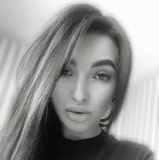 Anna Simonienko w osoby