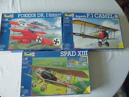 Its the dr.1 one for me, it was a deadly machine of mastered. Revell 1 28 1 28 Konvolut Wwi Fokker Dri Spad Xiii Sopwith Camel Ovp Airfix Eur 31 50 Picclick De