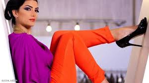انتهت الممثلة المصرية حورية فرغلي من تصوير حلقة جديدة لصالح برنامج (صاحبة السعادة)، الذي تقدمه النجمة الكبيرة إسعاد يونس، عبر قناة حورية ظهرت في الصور التي انتشرت من كواليس الحلقة، بواحدة من أفضل إطلالاتها بعد خضوعها لعملية تجميل جديدة من أجل تعديل. Ù…Ø§Ø°Ø§ Ù‚Ø§Ù„Øª Ø­ÙˆØ±ÙŠØ© ÙØ±ØºÙ„ÙŠ Ù‚Ø¨Ù„ Ø³Ø§Ø¹Ø§Øª Ø¹Ù„Ù‰ Ø¯Ø®ÙˆÙ„Ù‡Ø§ ØºØ±ÙØ© Ø§Ù„Ø¹Ù…Ù„ÙŠØ§Øª Ø£Ø®Ø¨Ø§Ø± Ø³ÙƒØ§ÙŠ Ù†ÙŠÙˆØ² Ø¹Ø±Ø¨ÙŠØ©