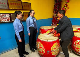 文化中国行丨触摸彭衙非遗脉搏：水苏老鼓传古韵，东府脸谱释文化- 中国日报网