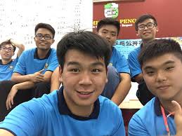 偶尔回忆过去，兵乓交错的声响和亲子间的欢笑在耳边3D环绕，办过的活动历历在目。勿忘初心。