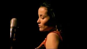 Het is het eerste kind voor birgit en haar vriend sander van haarlem. Birgit Schuurman I Know Official Video Youtube
