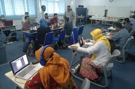 Kami membuka kembali jalur mandiri, karena banyak peminat yang ingin mengikuti test ujian masuk ke polinema, terang supriatna. Polinema Buka Jalur Mandiri Gelombang 2 Polinema Buka Jalur Mandiri Gelombang 2 Seru Co Id