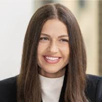 Lori Lammon's Instagram, Twitter & Facebook