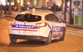 Nanterre Les Voleurs Braquent Un Bureau De Tabac Avec Un Marteau Le Parisien