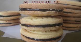 Biscuits Sables Fourres Au Chocolat Recette Biscuit Sable Recette Sable Biscuits