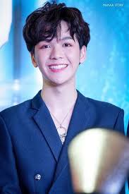 Earth Katsamonnat Namwirote In 2020 Actors Cute Asian Guys Actors Actresses
