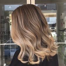 35 haarfarbideen fur brunette im herbst light hair color hair styles brunette hair color