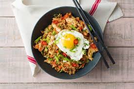 Tapi siapa sangka keuntungan didapatkan menggiurkan sekali. Enak Banget 6 Sajian Nasi Goreng Dari Seluruh Dunia