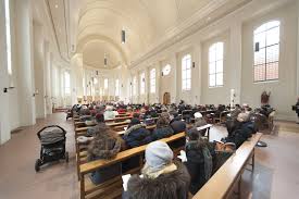 The see of hamburg was designated a mission to bring christianity to the north, and thus st. Regelmassige Gottesdienst Zeiten