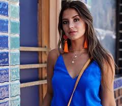 Sarah was born in medina, saudi arabia to a lebanese mother and a pakistani father. Sarah Kohan Wiki Age Height Javier Hernandez Wife Net Worth Bio