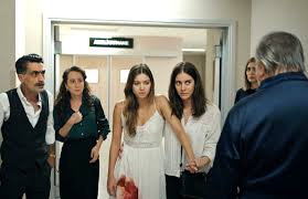 Avance “Una nueva vida” capítulo 37: El día más feliz... y la llegada más  inesperada