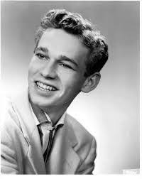 Ian Vint's Instagram, Twitter & Facebook