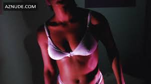 VANESSA BELL CALLOWAY Nude - AZNude