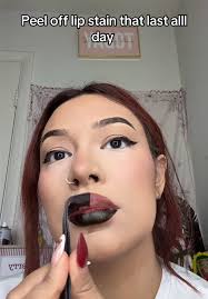 Long-Lasting Peel Off Lip Stain for Perfect Lips
