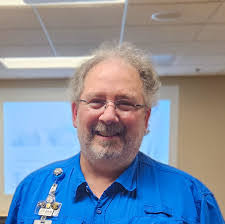 Renee Hott's Instagram, Twitter & Facebook