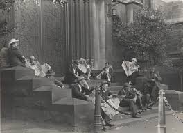 It S Not Under The Clocks Melbourne S Other Former Meeting Place Was St Paul S Cathedral Steps Year Unknown St Pauls Cathedral Cathedral Historical Photos