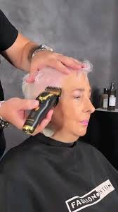 veronica laos (veronicalaos)