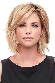 Kurze Frisuren Fur Damen Mit Rundem Gesicht Kurze Haare 2020 Kurze Frisuren Fur Damen Mit R Kurzhaarfrisuren Haarschnitt Bob Frisur