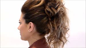 Quando si tratta di matrimonio la pettinatura è importante quanto il acconciature capelli per cerimonia tagli di capelli e acconciature capelli da matrimonio 5 acconciature per 5 tipi di invitate marie claire acconciature. 4 Idee Di Acconciature Per Sposa E Per Invitata Cerimonia Youtube