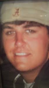 Lee Durden's Instagram, Twitter & Facebook