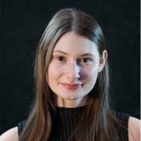 Elizabeth Marks's Instagram, Twitter & Facebook