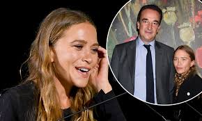 Elizabeth chase olsen ▪ элизабет олсен. Mary Kate Olsen 34 Keeps Busy With Work Amid Messy Divorce Daily Mail Online