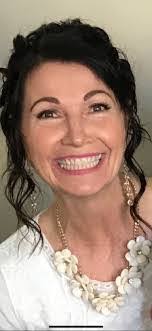 Fay Bloom's Instagram, Twitter & Facebook