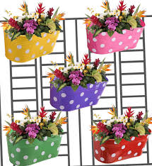 Balcony flower pot holder flower pot stand rack deck flowerpot railing shelf fence railing flower pots holder railing shelf hanging shelf basket with hooks for patio porch or fence. Bison International Metal Railing Planters Multicolour 12 5 X 31 X 15cm 5 Pieces Amazon In Garden Outdoors