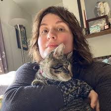 Kristin Hutchins's Instagram, Twitter & Facebook