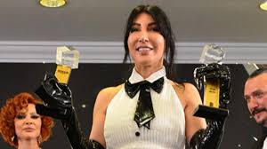 Hande yener'in naber adlı parçasının klibi sonunda sizlerle. Hande Yener Tur Olarak Cok Ondeyim Kenty Haber Turkiyedeki Tum Haberler Turk Haberleri