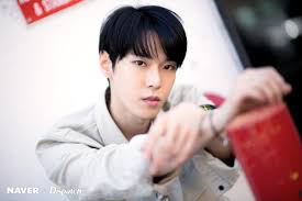 가까이와 나를 잘 처리 할 수 있습니다 #smrookies #nctu #nct127 #smtown 🌙. Biodata Profil Dan Fakta Lengkap Doyoung Nct Kepoper