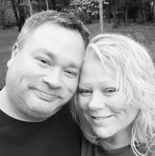 What is the best case for top loaded cards?