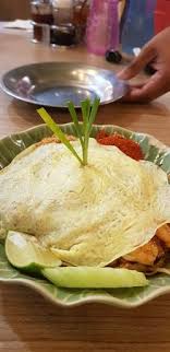 A tuk tuk ride is certainly not the cheapest, cleanest or fastest means of transport in thailand. Food Picture Of Mr Tuk Tuk Kuala Lumpur Tripadvisor