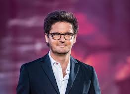 Born 2 august 1963 in koszalin, poland) is a polish journalist, tv personality, drummer, and comedian. Kuba Wojewodzki Pokazal Nowa Dziewczyne To Mlodsza Od Niego O 28 Lat Modelka Zdjecia 8 04 21 Express Ilustrowany