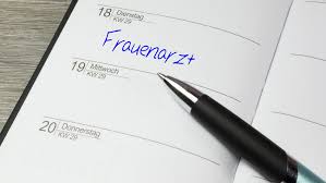 Manchmal gibt es medizinische gründe, die einen besuch beim frauenarzt notwendig machen: Der Erste Besuch Beim Frauenarzt
