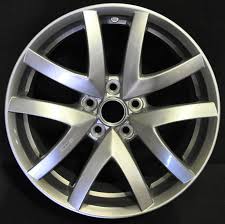 Acting on feedback from owners, hsv strove to differentiate its range of vehicles from the standard holden offerings. Holden Hsv Ve Clubsport R8 E1 Front 19x8 Mag Wheel Rim Silver 10 Spoke