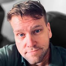 Anyone know where I can find a good pastrami sandwich?