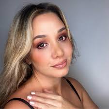 Marisol Almaraz's Instagram, Twitter & Facebook