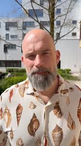 Del 3, Samhällskontraktet 2.0 , Nu är det dags att skriva vår slutrapport  och vi passar även på att tacka Sparbanksstiftelsen Nya för att de skapat  förutsättningar för ca 400 gymnasieungdomar att ...