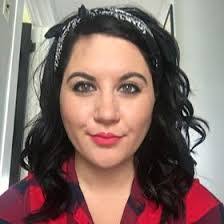 Sonya Snellenberger's Instagram, Twitter & Facebook